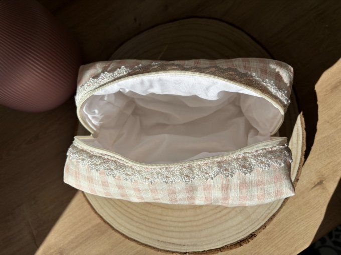 Trousse de toilette Eugénie - Vichy rose dentelle