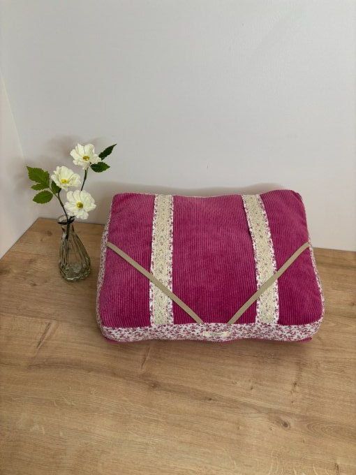 Coussin de lecture Agatha - Douceur rose/Nina 